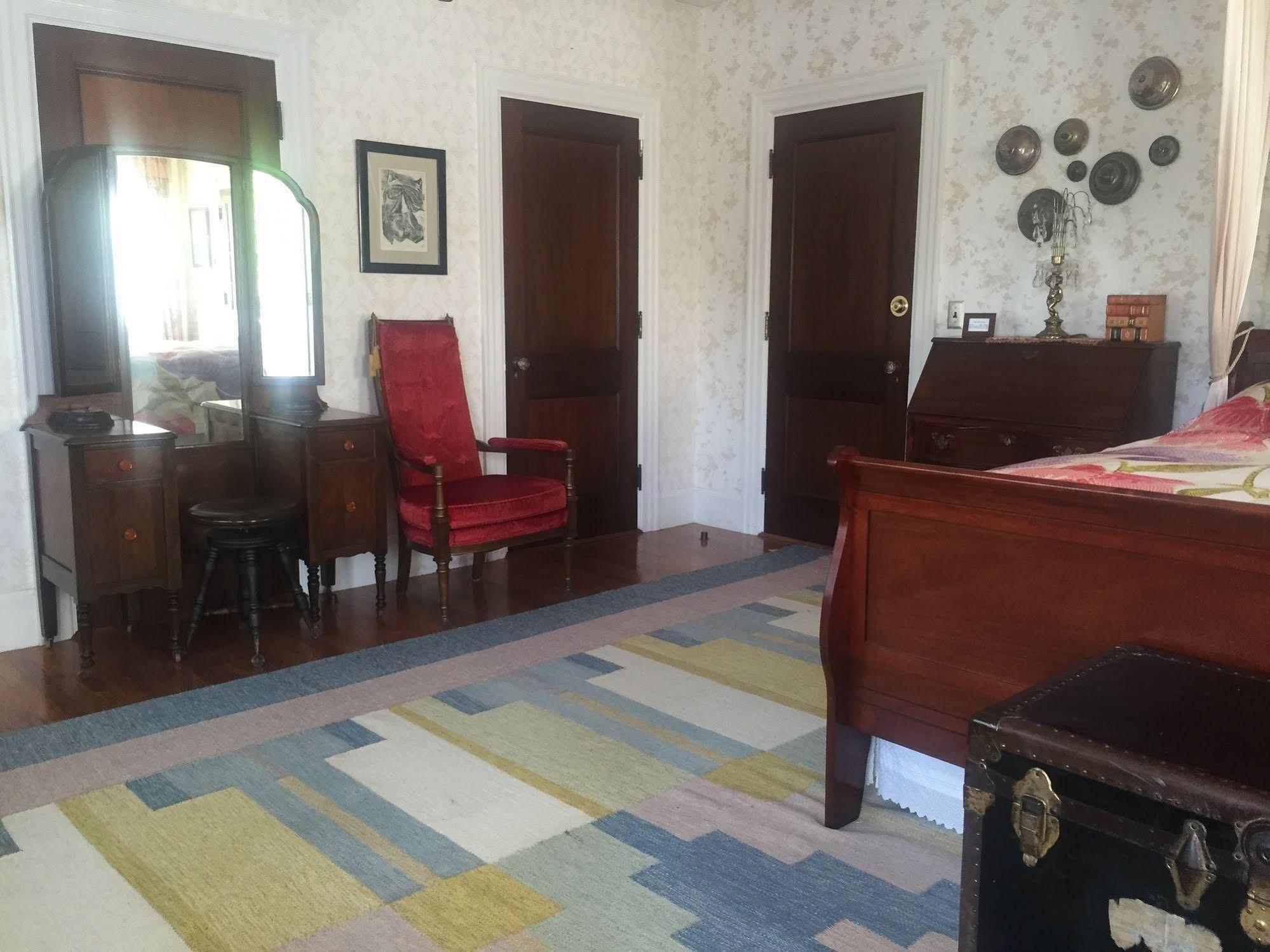 Munroe Inn Boutique Hotel Auburn Esterno foto