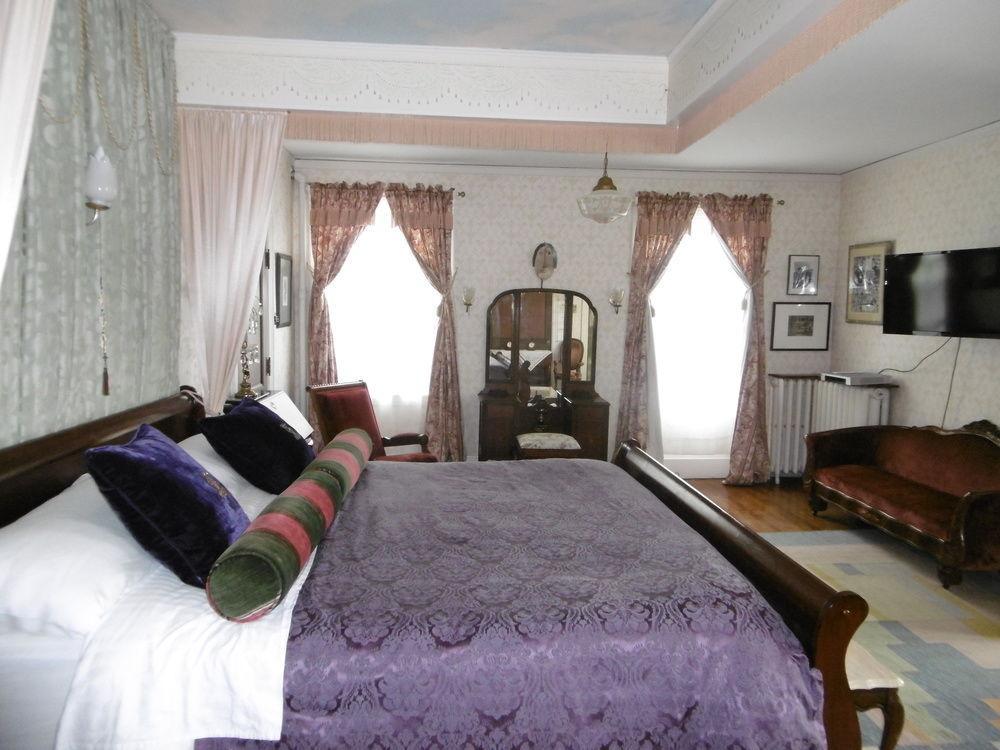 Munroe Inn Boutique Hotel Auburn Esterno foto