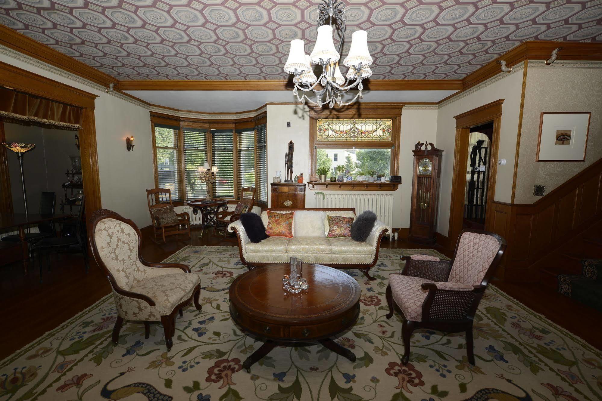 Munroe Inn Boutique Hotel Auburn Esterno foto
